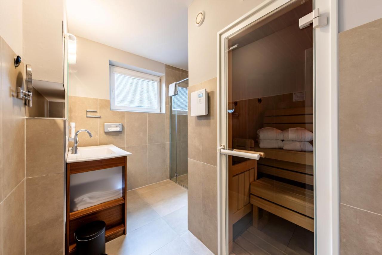 Der Sonnberg Alpinlodges - Apartments Mit Seeblick, Privater Sauna Und Self Check-In زيل أم سي المظهر الخارجي الصورة