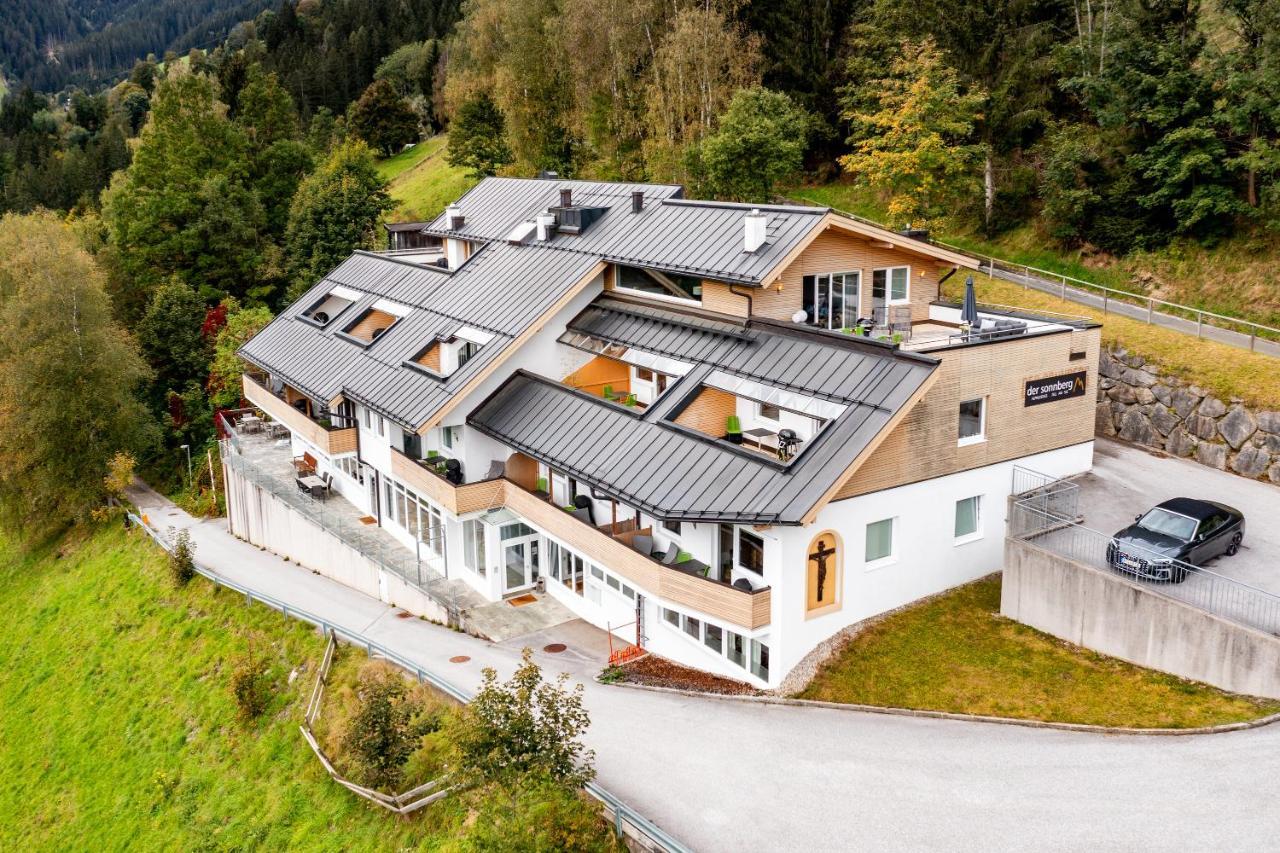 Der Sonnberg Alpinlodges - Apartments Mit Seeblick, Privater Sauna Und Self Check-In زيل أم سي المظهر الخارجي الصورة